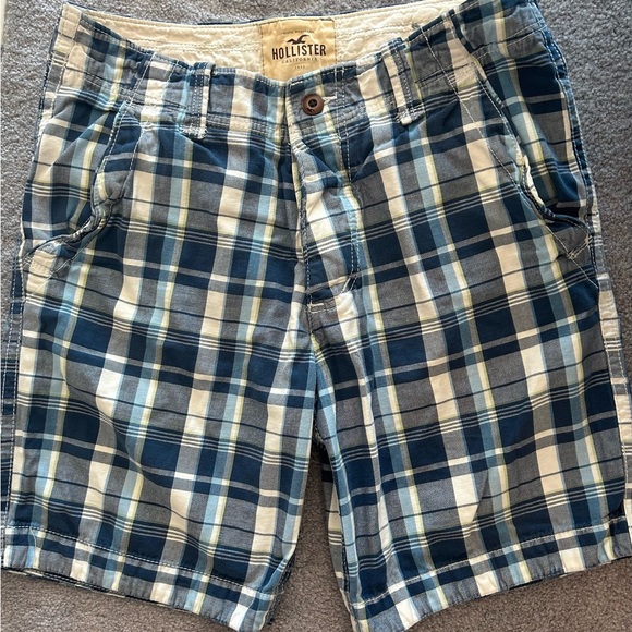 Hollister Shorts, Men’s 32 waist, Y2K, great shape - Picture 1 of 2